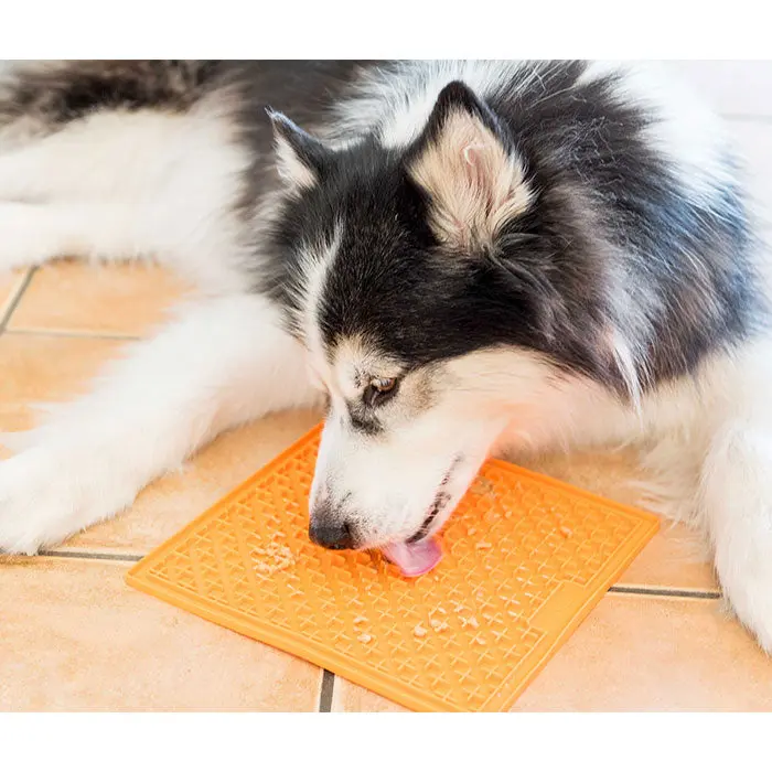 LickiMat Orginal 20 cm orange - Image 3